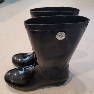 UGG Rain Boots Size 8